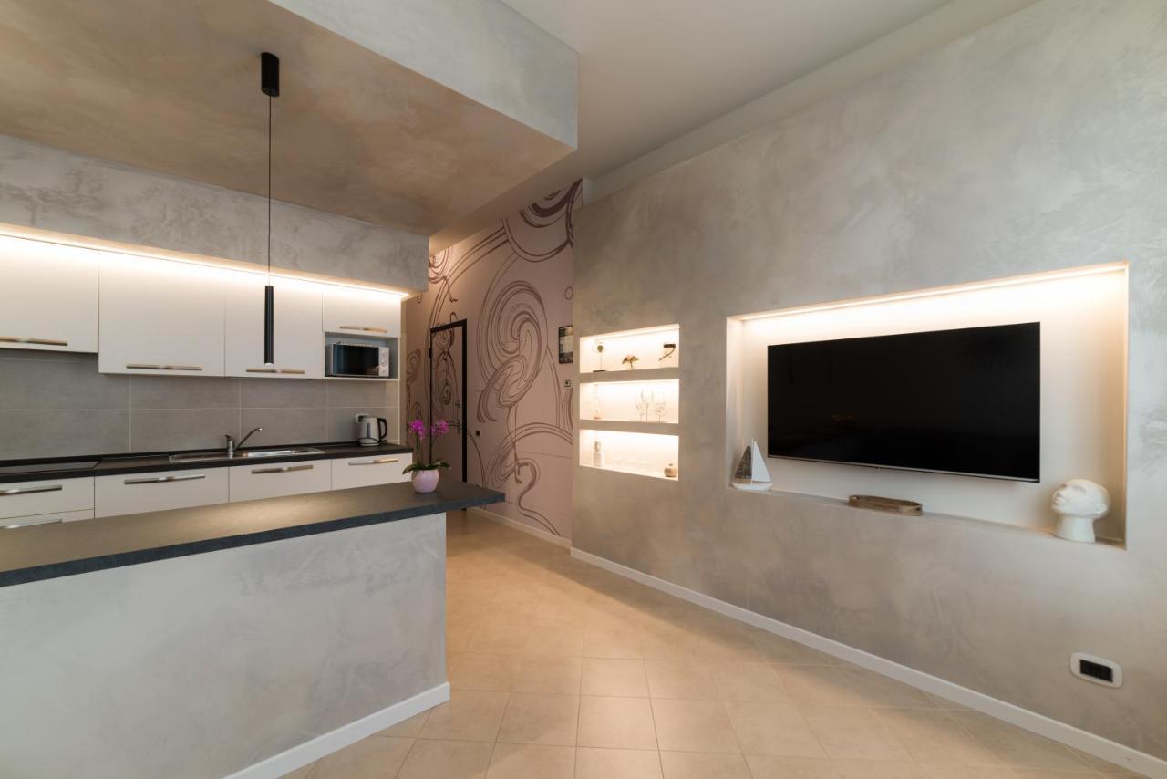 Dv Garda Suite Campione del Garda Exterior photo